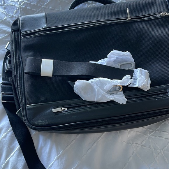 Tumi Laptop Bag - Picture 3 of 3